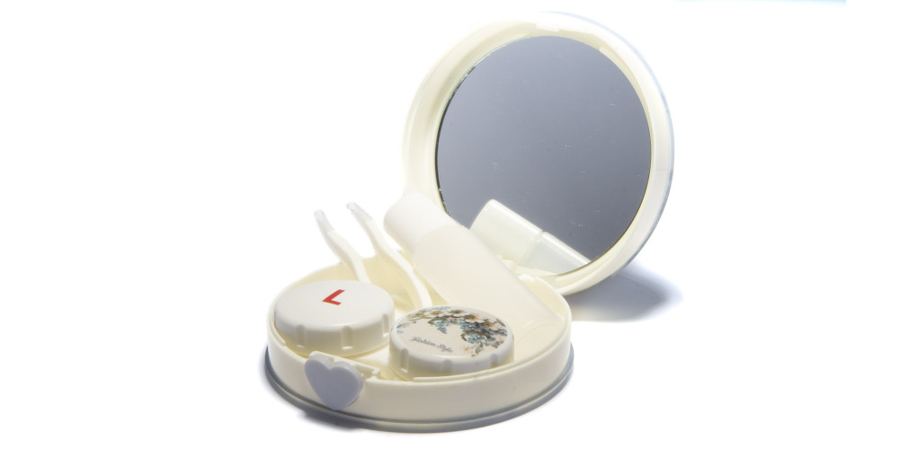 Набір для контактних лінз Fashion Style A-8121 white